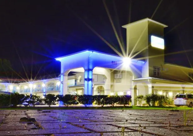 Scottish Inns and Suites Alvin hotel detail image 2