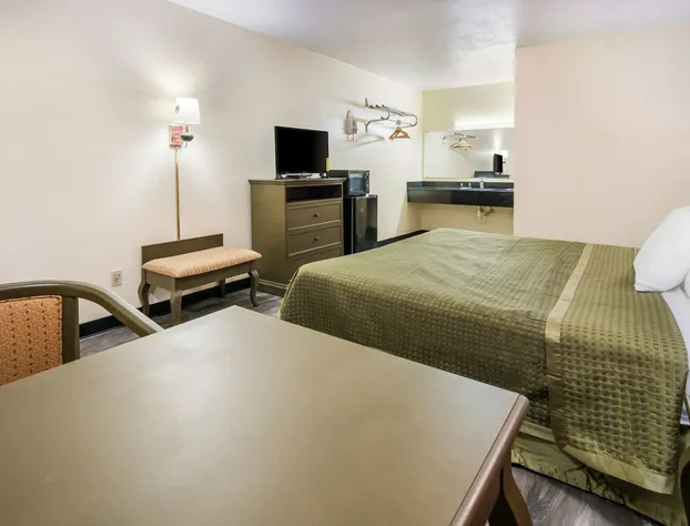 Rodeway Inn hotel detail image 3