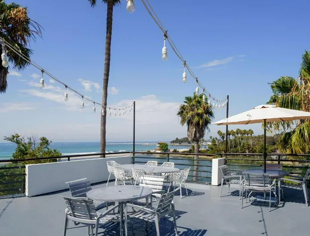 Hilton Garden Inn Dana Point Doheny Beach hotel detail image 1