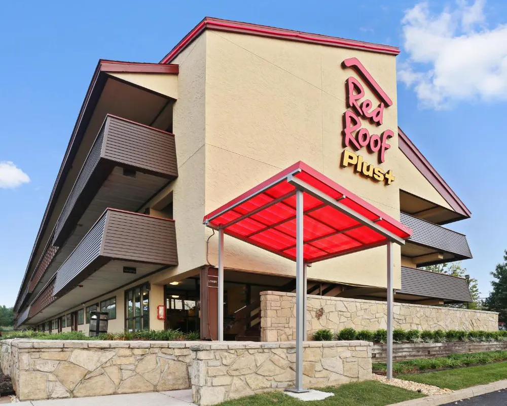 Red Roof Inn PLUS+ Baltimore North - Timonium hotel hero