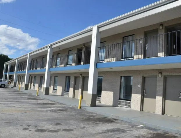 My Home & Suites Covington hotel detail image 4