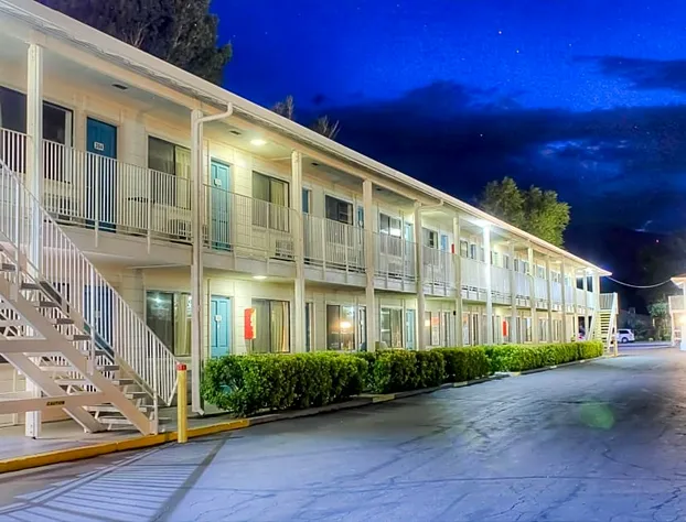 Motel 6 Bishop, CA hotel detail image 3