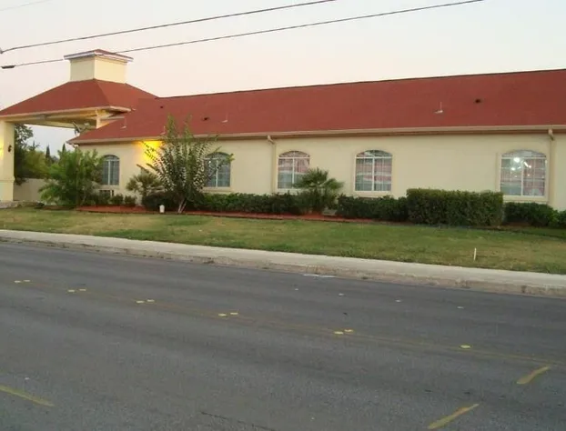 Winnquest Inn Near Ft. Sam Houston hotel detail image 2