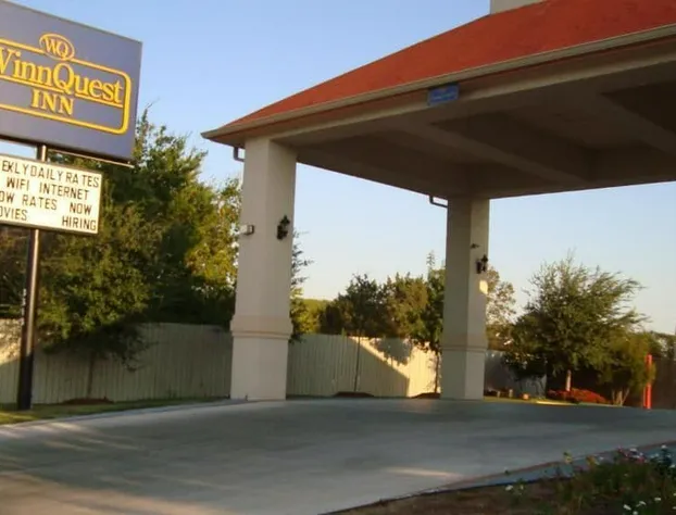 Winnquest Inn Near Ft. Sam Houston hotel detail image 4