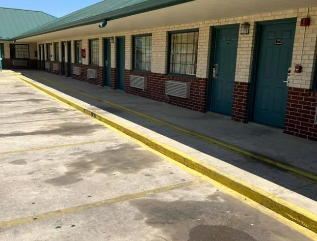 Country Inn Motel hotel detail image 2