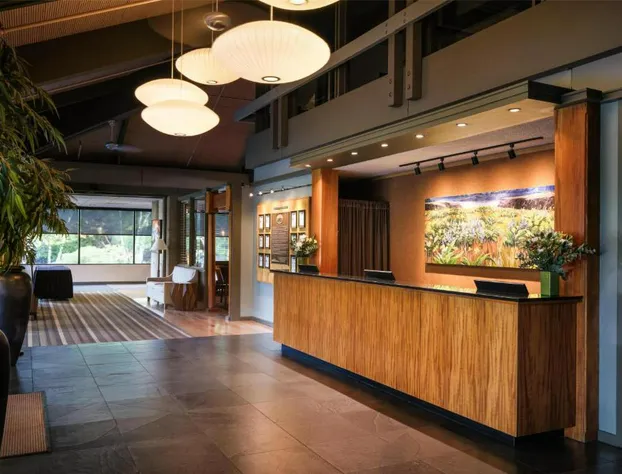 Best Western Plus Hood River Inn hotel detail image 1