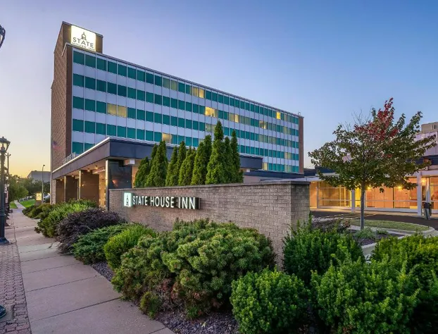 State House Inn, Trademark Collection by Wyndham hotel detail image 2