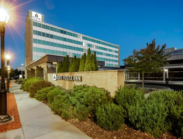 State House Inn, Trademark Collection by Wyndham hotel detail image 3