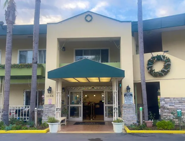 Quality Inn & Suites Anaheim At The Park hotel detail image 4
