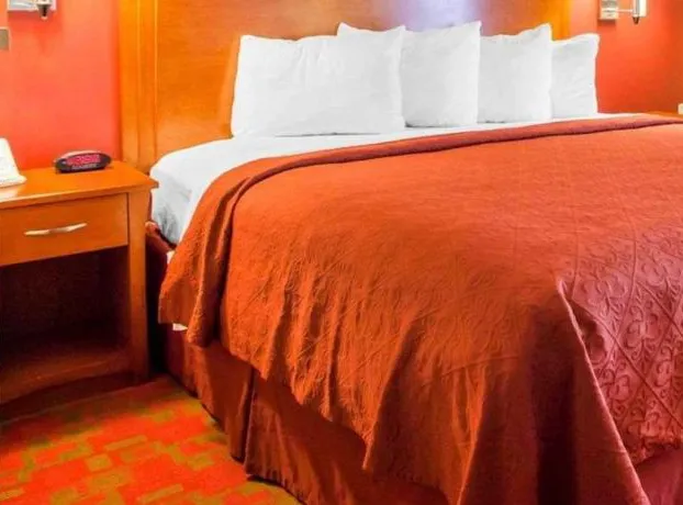 Quality Inn & Suites Kansas City - Independence I-70 East hotel detail image 3