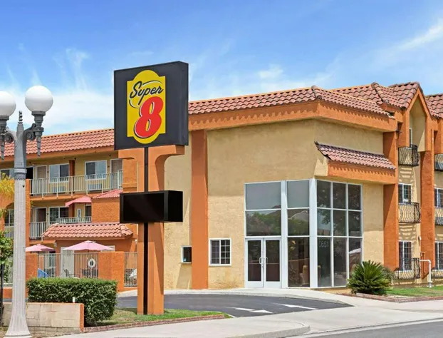 Super 8 by Wyndham Cypress Buena Park Area hotel detail image 1