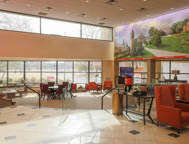Gateway Hotel and Conference Center at Iowa State University hotel detail image 4