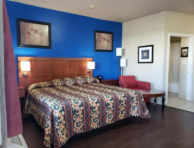 Crossroads Inn & Suites hotel detail image 1
