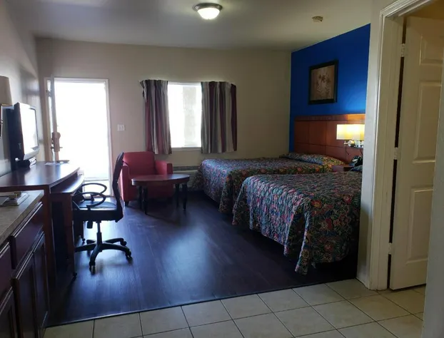 Crossroads Inn & Suites hotel detail image 4