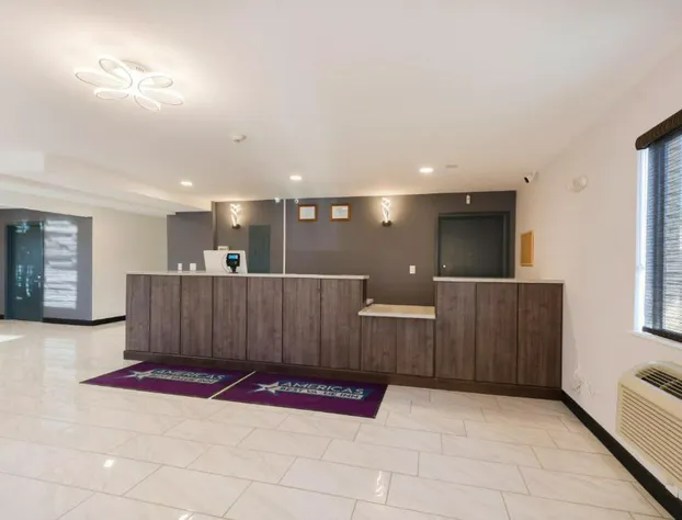 Americas Best Value Inn East Peoria hotel detail image 3