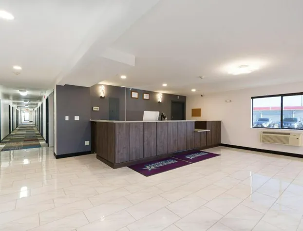 Americas Best Value Inn East Peoria hotel detail image 4