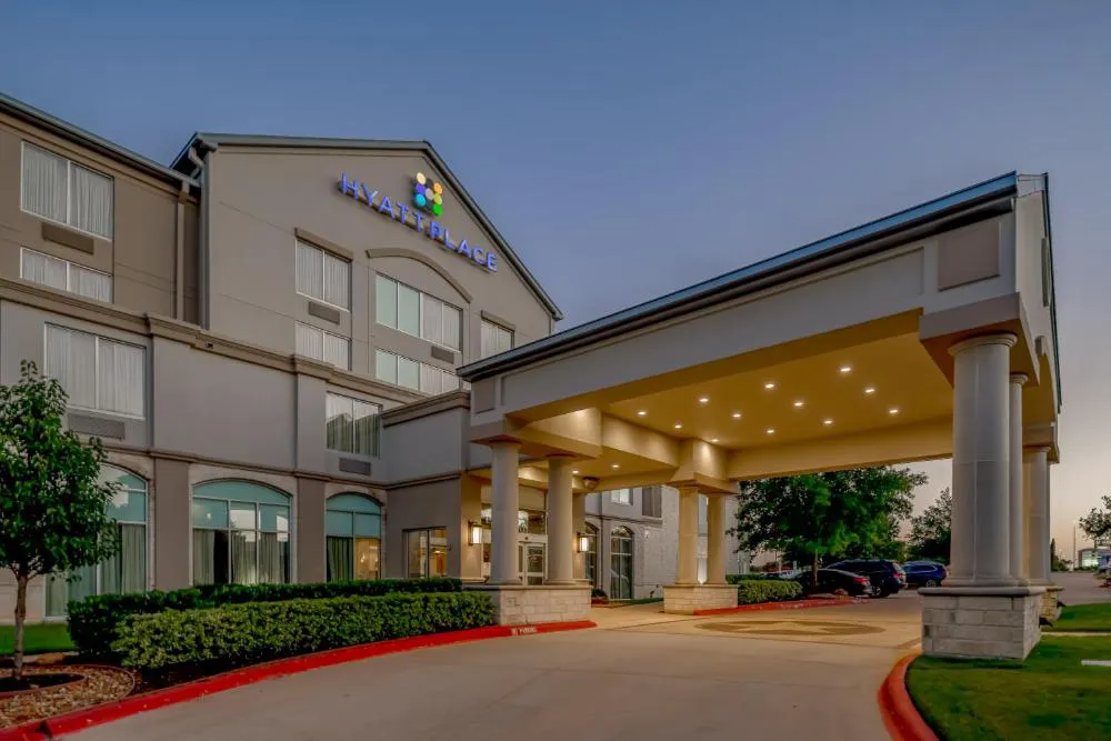 Hyatt Place College Station hotel hero