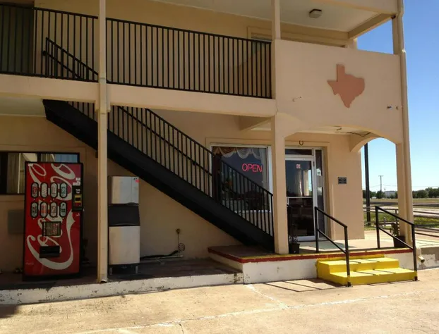 Texas Inn hotel detail image 2