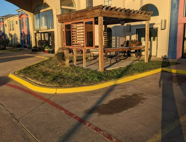 Executive Inn and Suites Wichita Falls hotel detail image 1