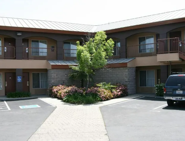 Days Inn by Wyndham Rocklin/Sacramento hotel detail image 1