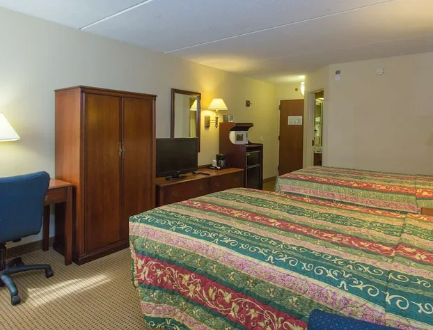 Studio and Suites 4 Less Western Branch hotel detail image 2