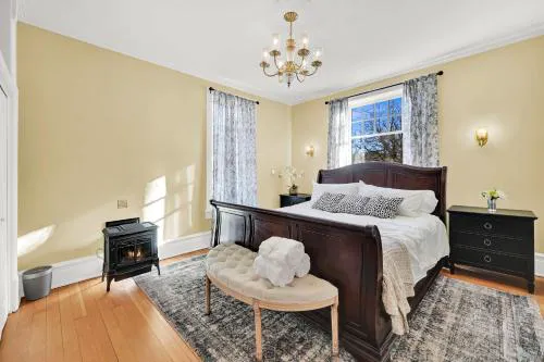 Valley House Inn hotel detail image 4