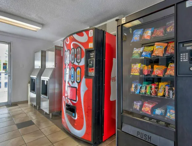 Motel 6 Santa Fe hotel detail image 2