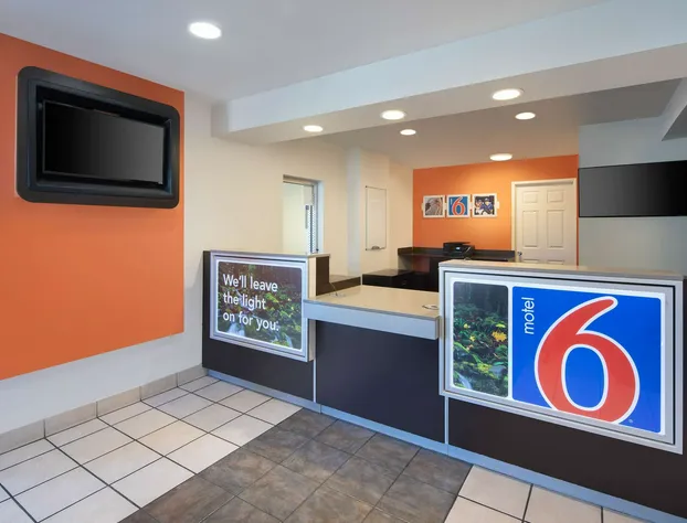 Motel 6 Woodland, CA – Sacramento Airport hotel detail image 4