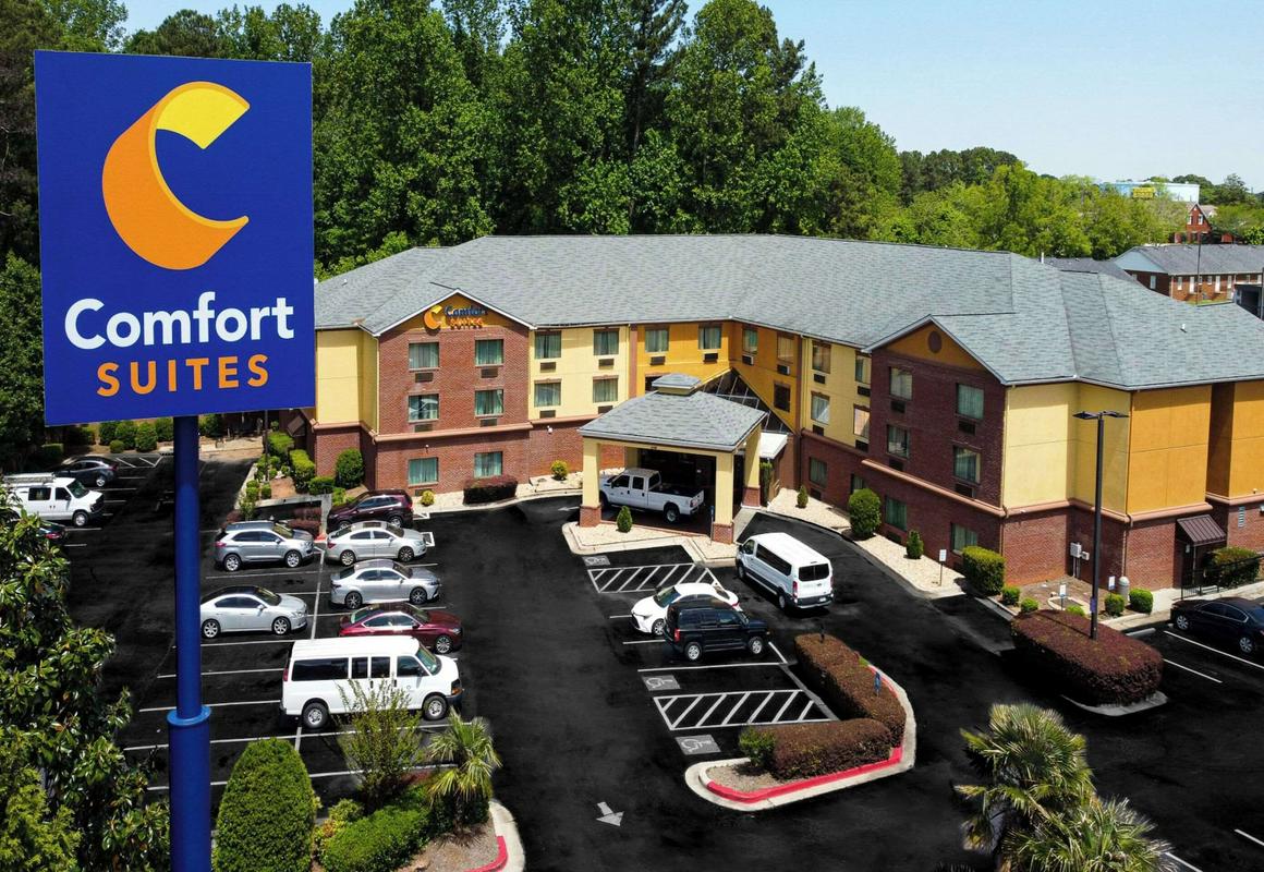Comfort Suites Morrow - Atlanta South hotel hero