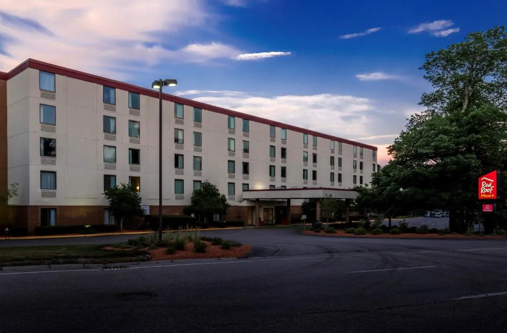 Red Roof Inn PLUS+ Boston - Mansfield/ Foxboro hotel hero