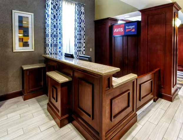 Hampton Inn & Suites Staten Island hotel detail image 2