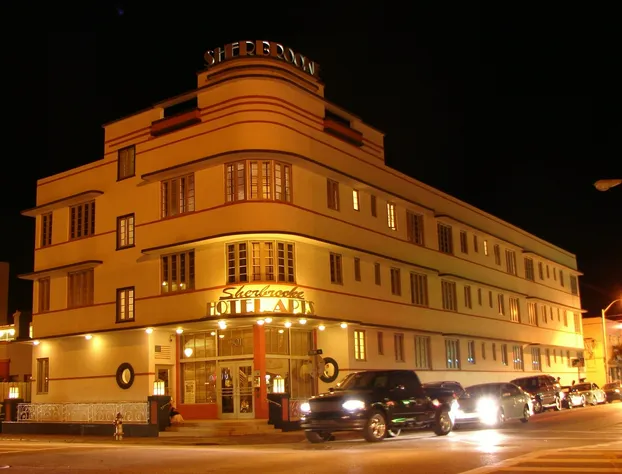 Sherbrooke All Suites Hotel hotel detail image 2