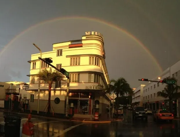 Sherbrooke All Suites Hotel hotel detail image 4