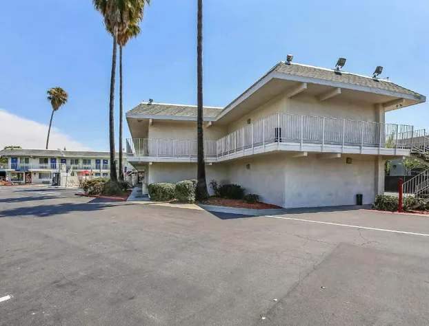 Motel 6 Pleasanton, CA hotel detail image 1