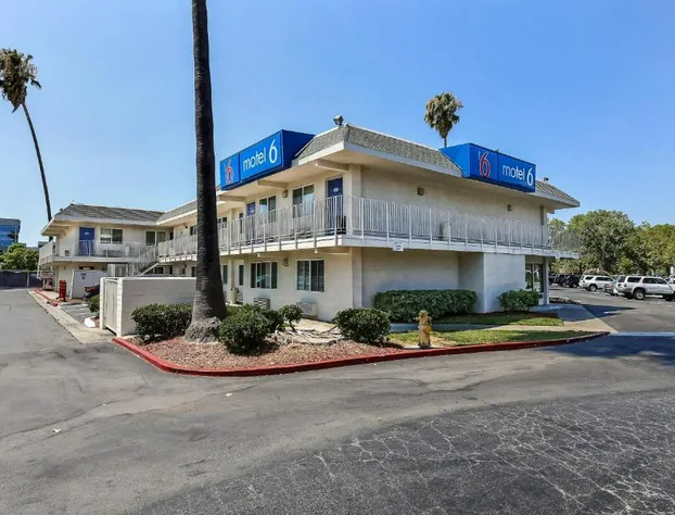 Motel 6 Pleasanton, CA hotel detail image 4