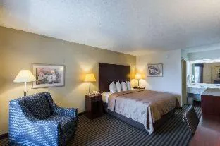 Quality Inn & Suites Rockingham hotel detail image 4