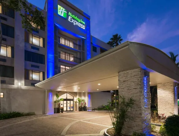 Holiday Inn Express Hotel & Suites Ft. Lauderdale-Plantation by IHG hotel detail image 2