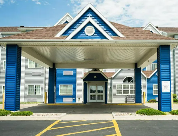 Microtel Inn & Suites by Wyndham Cheyenne hotel detail image 3