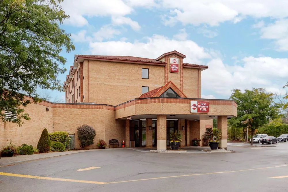 Best Western Plus Otonabee Inn hotel hero