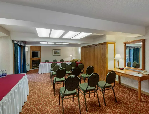 Best Western Plus Otonabee Inn hotel detail image 2