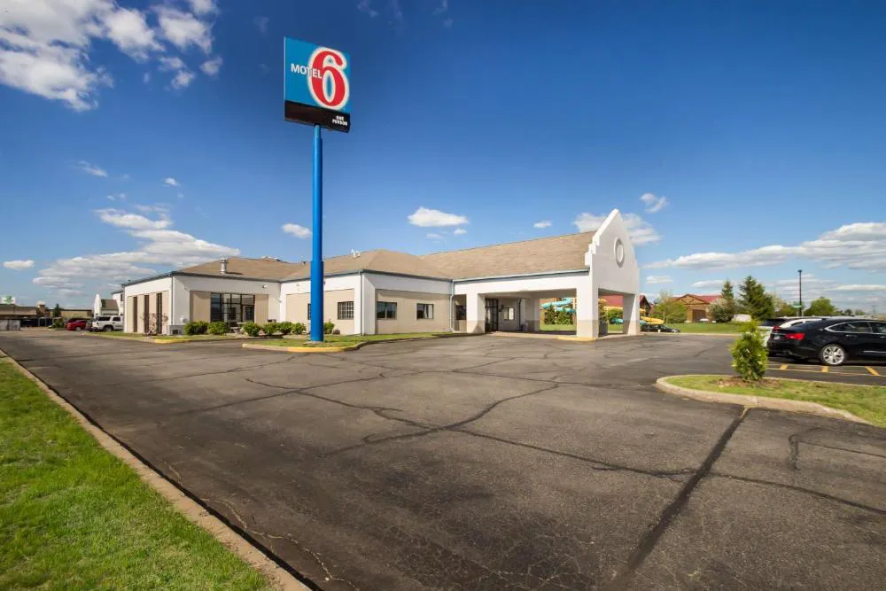 Motel 6 Rothschild, WI hotel hero