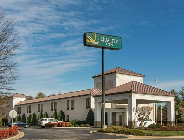 Quality Inn Richmond Airport hotel detail image 2