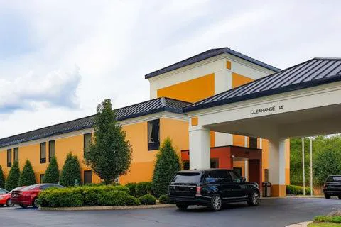 Quality Inn Richmond Airport hotel detail image 3