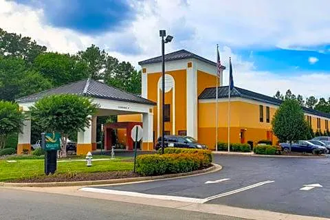 Quality Inn Richmond Airport hotel detail image 3