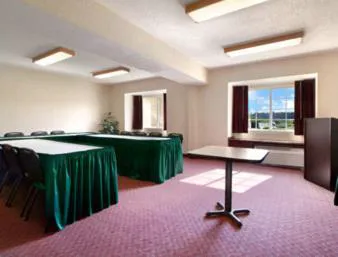 Microtel Inn & Suites by Wyndham Hamburg hotel detail image 1