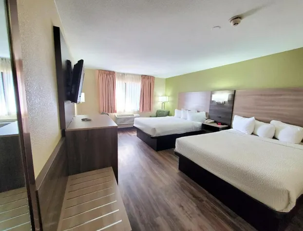 Baymont by Wyndham Santa Fe hotel detail image 2