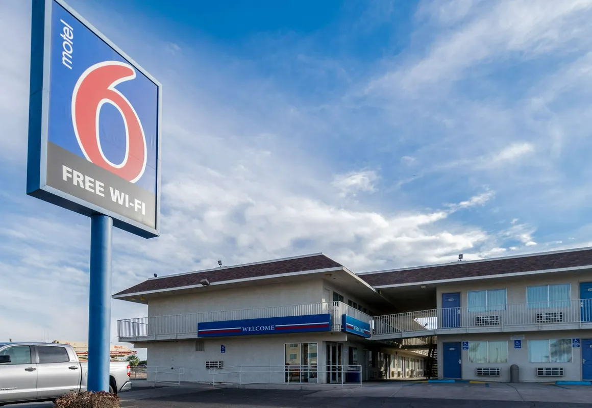Motel 6 El Centro, CA hotel hero