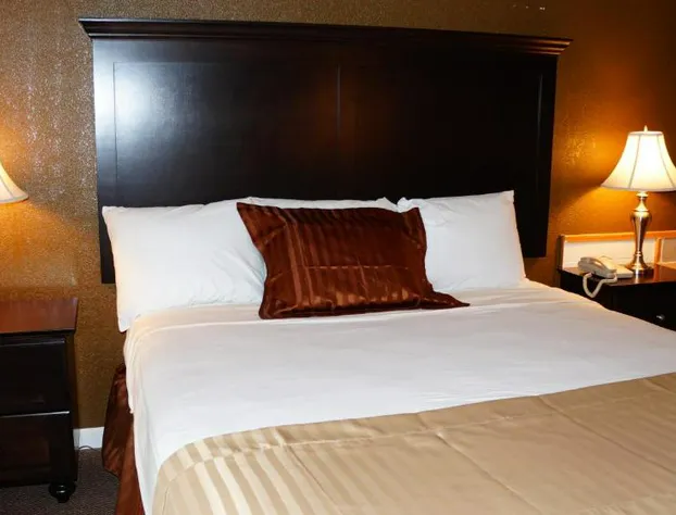 Americas Best Value Inn & Suites Kansas City hotel detail image 3