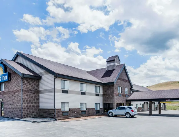 Days Inn by Wyndham Sturgis hotel detail image 3