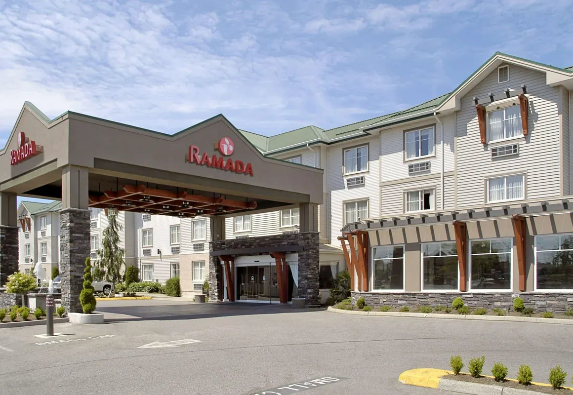 Ramada by Wyndham Surrey/Langley hotel hero